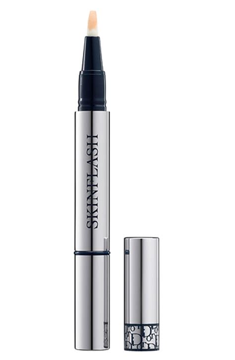 Dior SkinFlash Radiance Booster Pen • Concealer Product Info